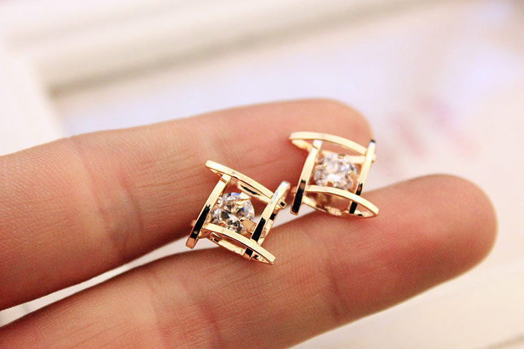 Square zircon earrings Tic-Tac-Toe Hollow Copper Earrings.