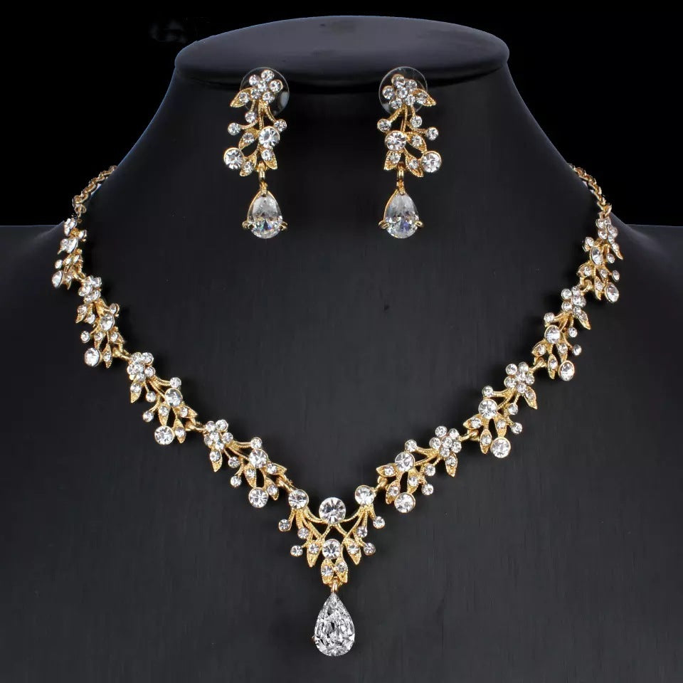 Golden Zircon Jewelry Set Bridal Necklace Earrings Wedding Two-piece Set.