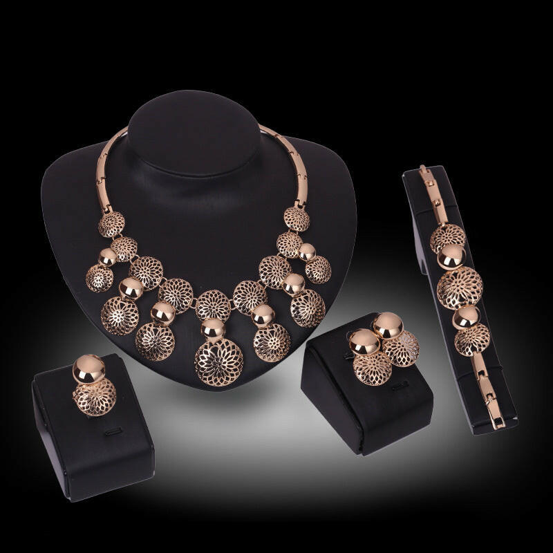 Korean fashion bride jewelry set, alloy four sets of electroplating jewelry explosion, manufacturers source.