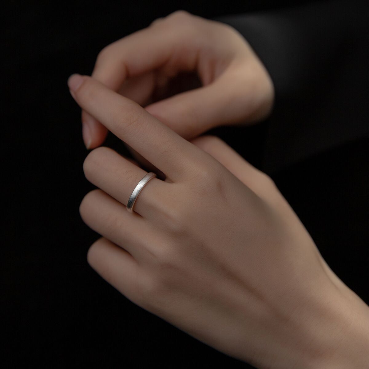 Korean Simple Creative Brushed Frosted Couple Ring - Jewel Nexus