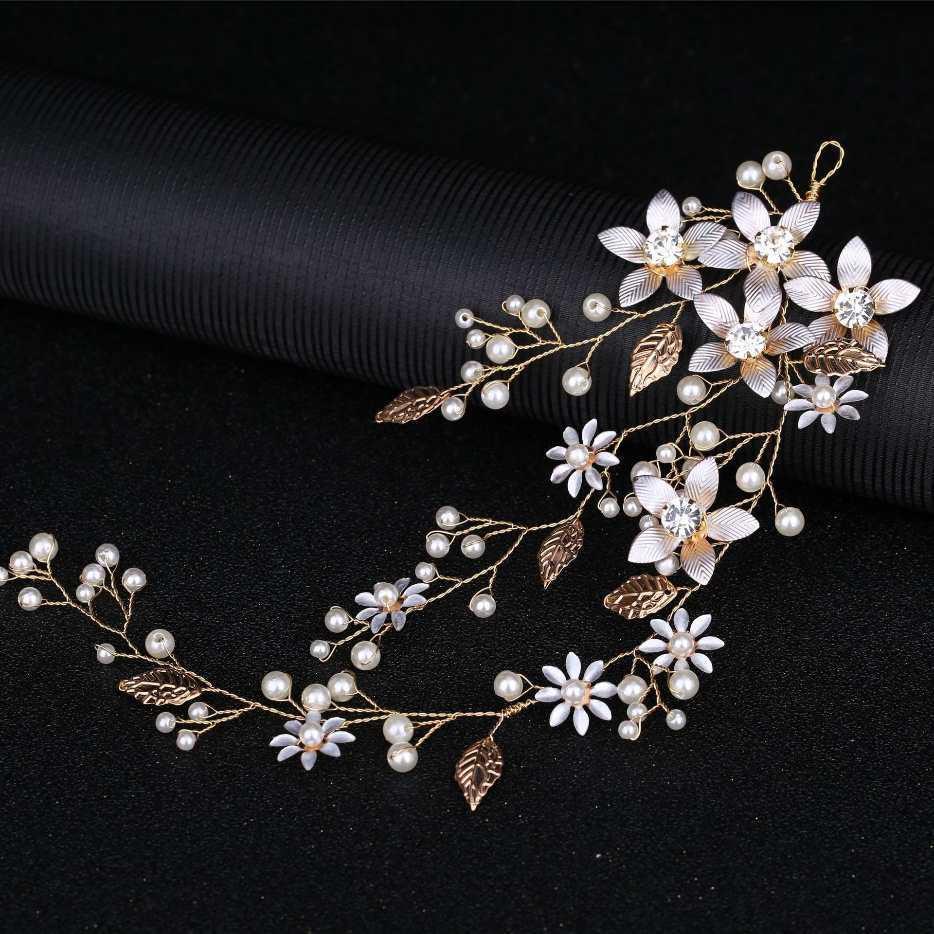 Accessoires de robe de mariée de bande de cheveux de fleur de feuille d'or