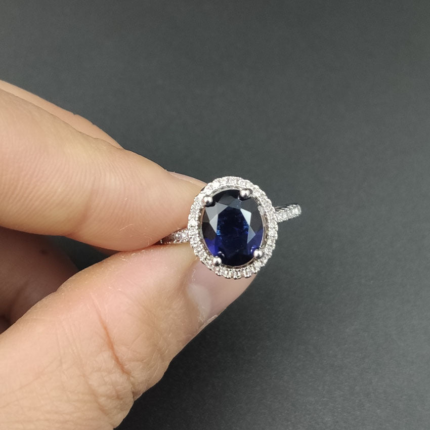 Luxury Zircon Round Crystal Ring - Jewel Nexus