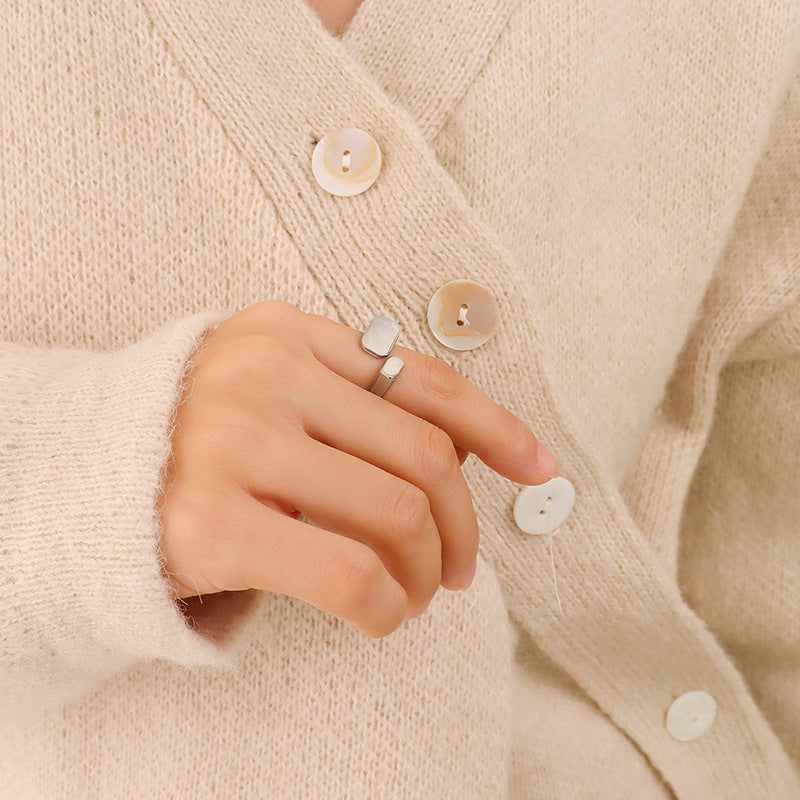 Vintage Fashion White Seashell Ring - Jewel Nexus