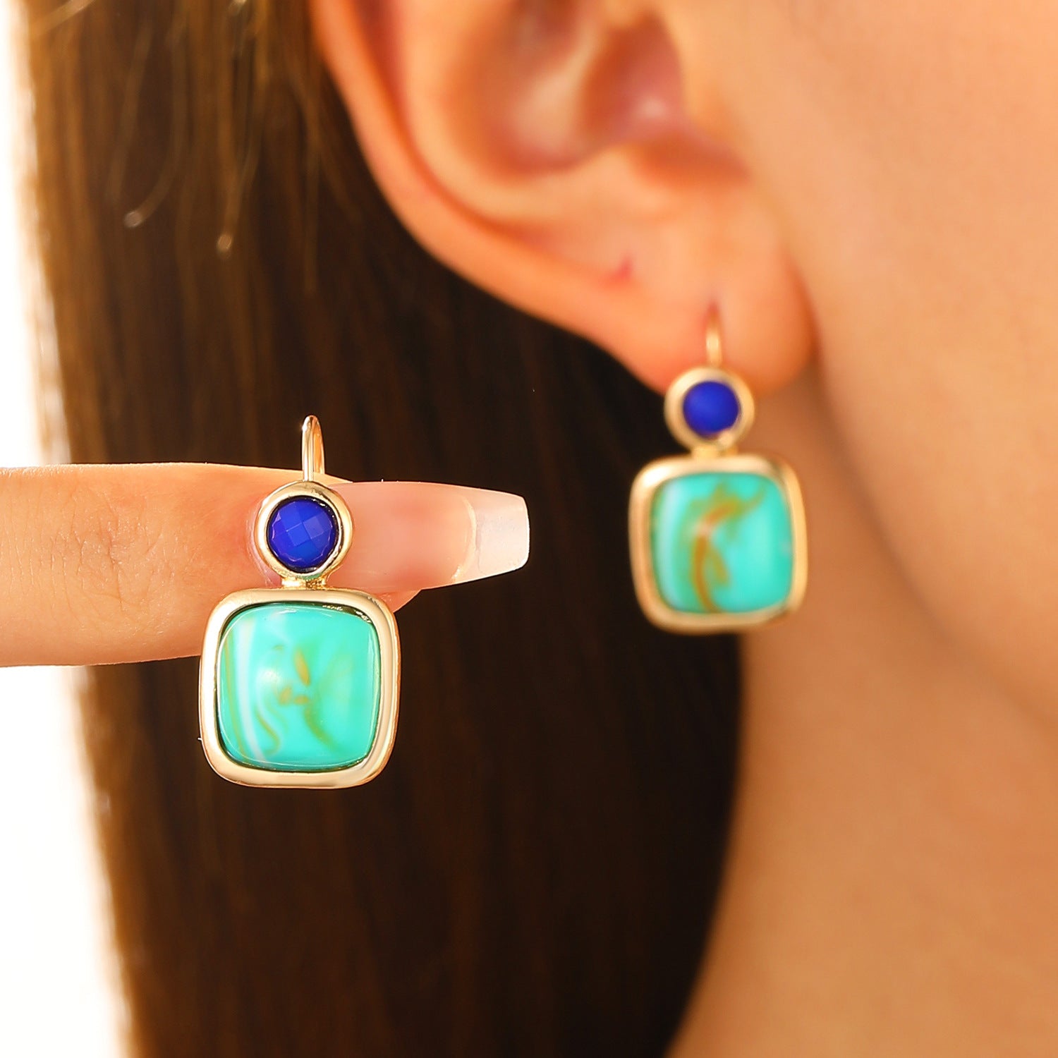 Boucles d'oreilles turquoise carrées géométriques simples pour femmes