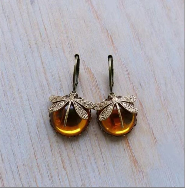 Fashion Retro Small Dragonfly Pattern Earrings