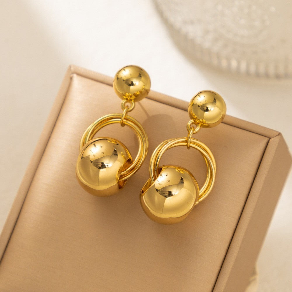 Boucles d'oreilles géométriques percées dorées populaires à la mode